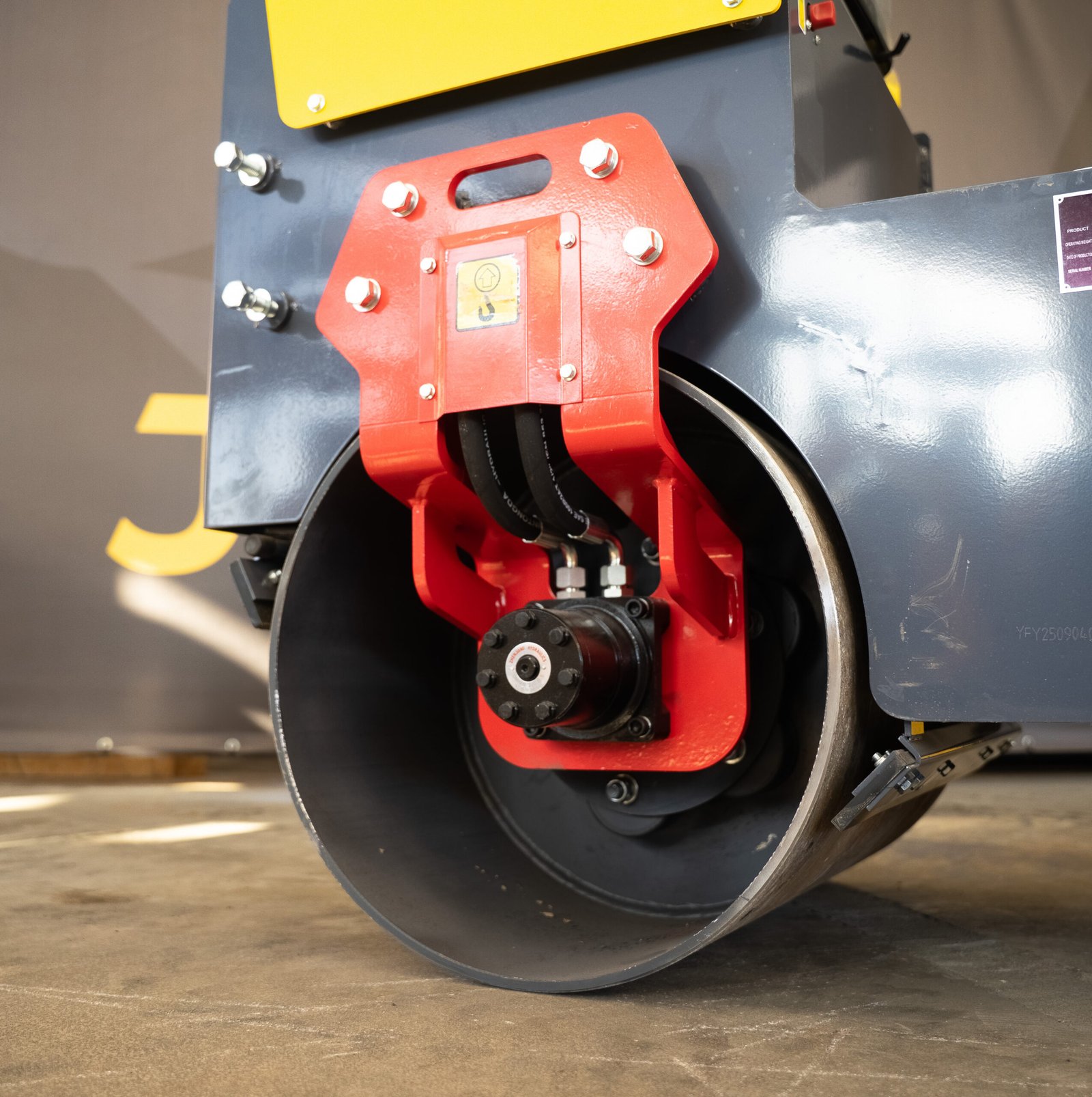 LIFTREX YF700S vibrovolas – priekinio būgno vibracijos mechanizmas iš arti