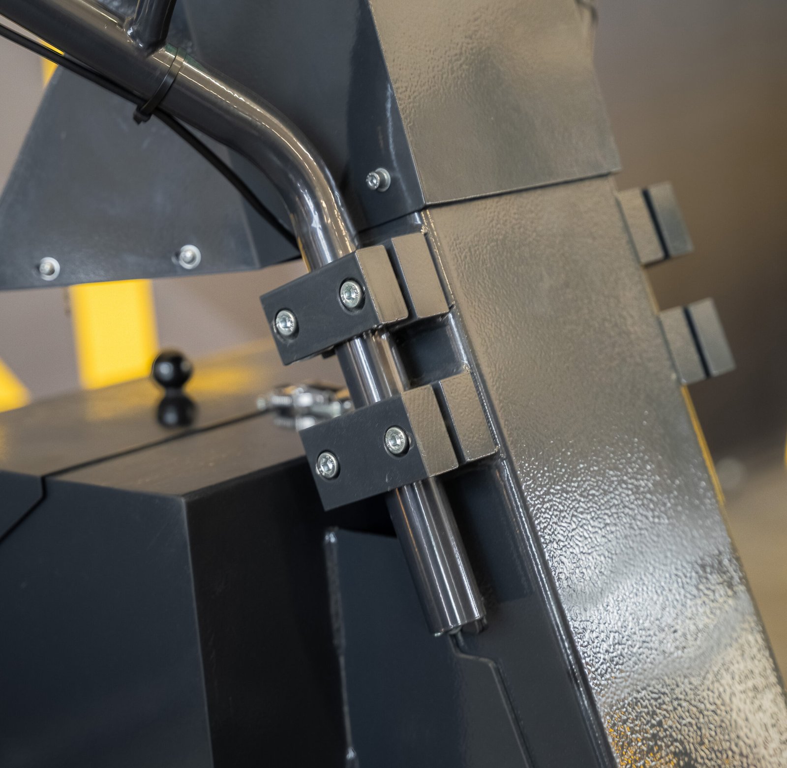 elektrinis dumperis LIFTREX 650Y su 500 kg keliamąja galia jungtys